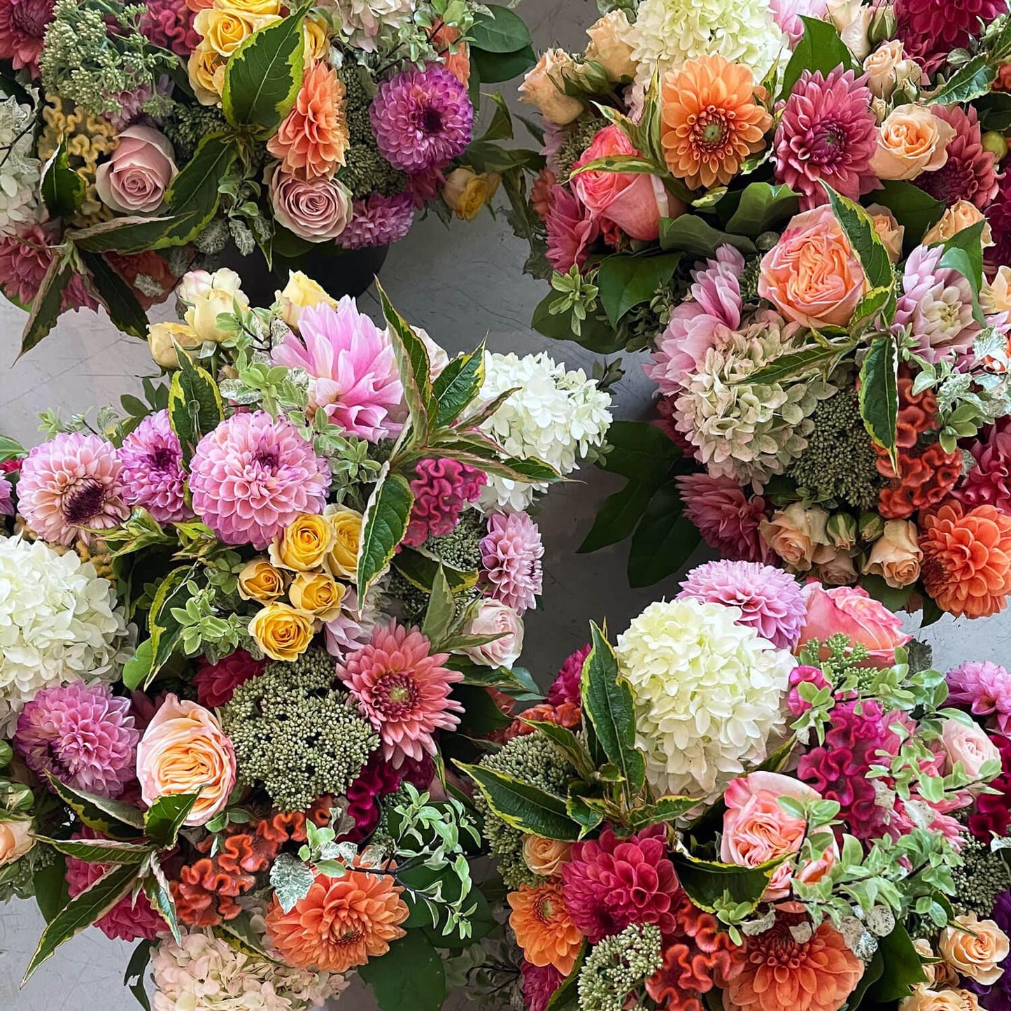 Wonderblooms monthly flower subscription from Quince Flowers, Toronto Florist and flower delivery - bouquets of colourful flowers. Order online for flower & plant subscriptions from the best florist in Toronto near you.