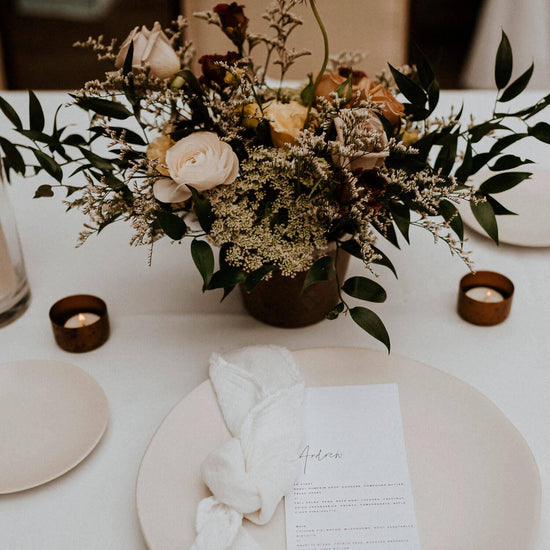 Wedding florist, Toronto wedding flowers, bridal flowers, Quince Flower Toronto wedding florist - tablecentres